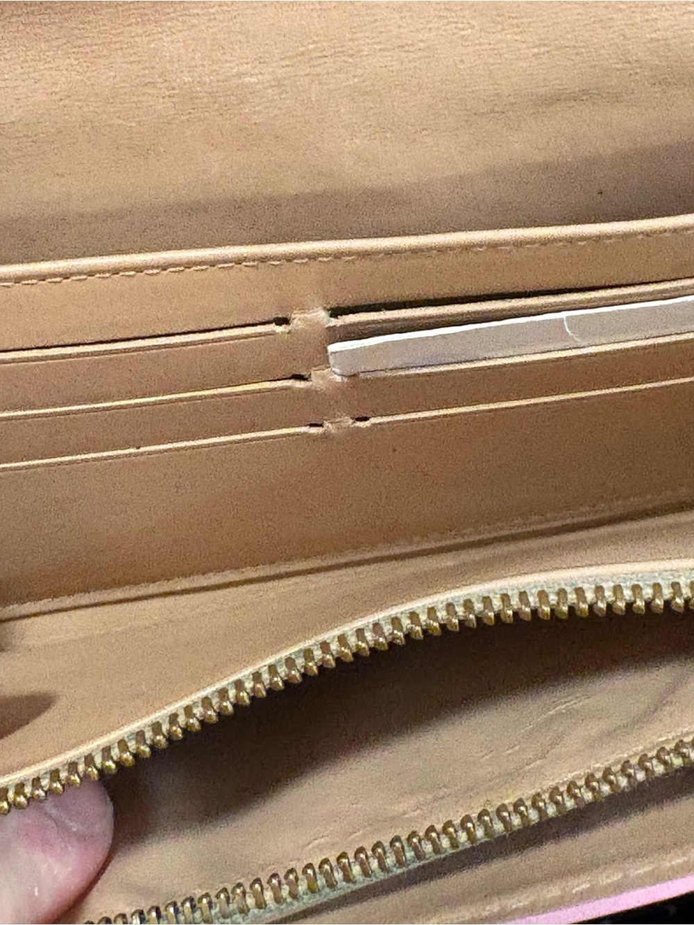 Authentic Louis Vuitton Vernis Pink Monogram Wallet w/ chain - Picture 14 of 16